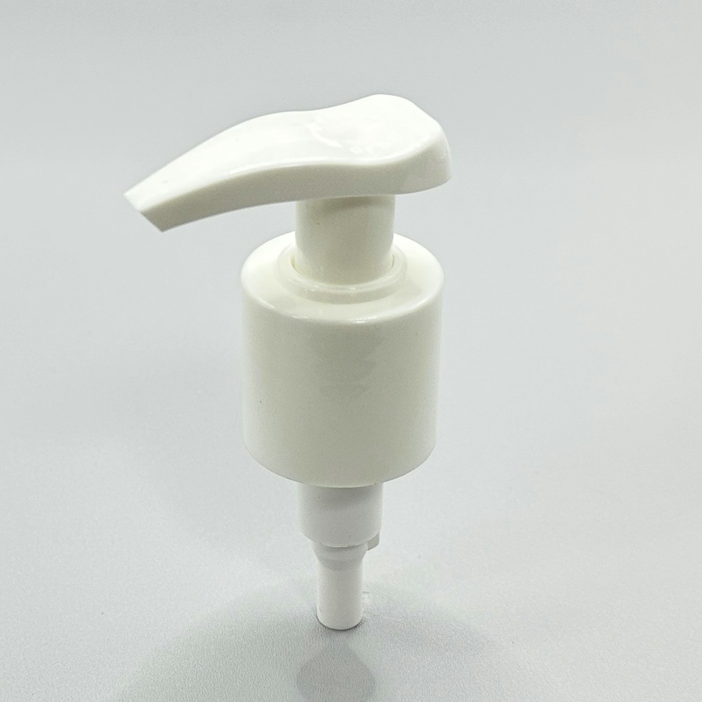 28/410 1.5cc Right-Left Lock Lotion Pump for Liquid Detergent