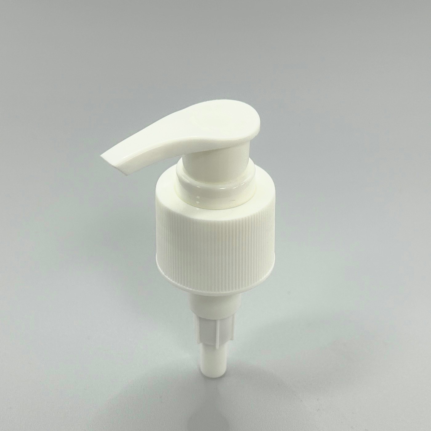 28/410 1.5cc Screw Lotion Pump for Shampoo