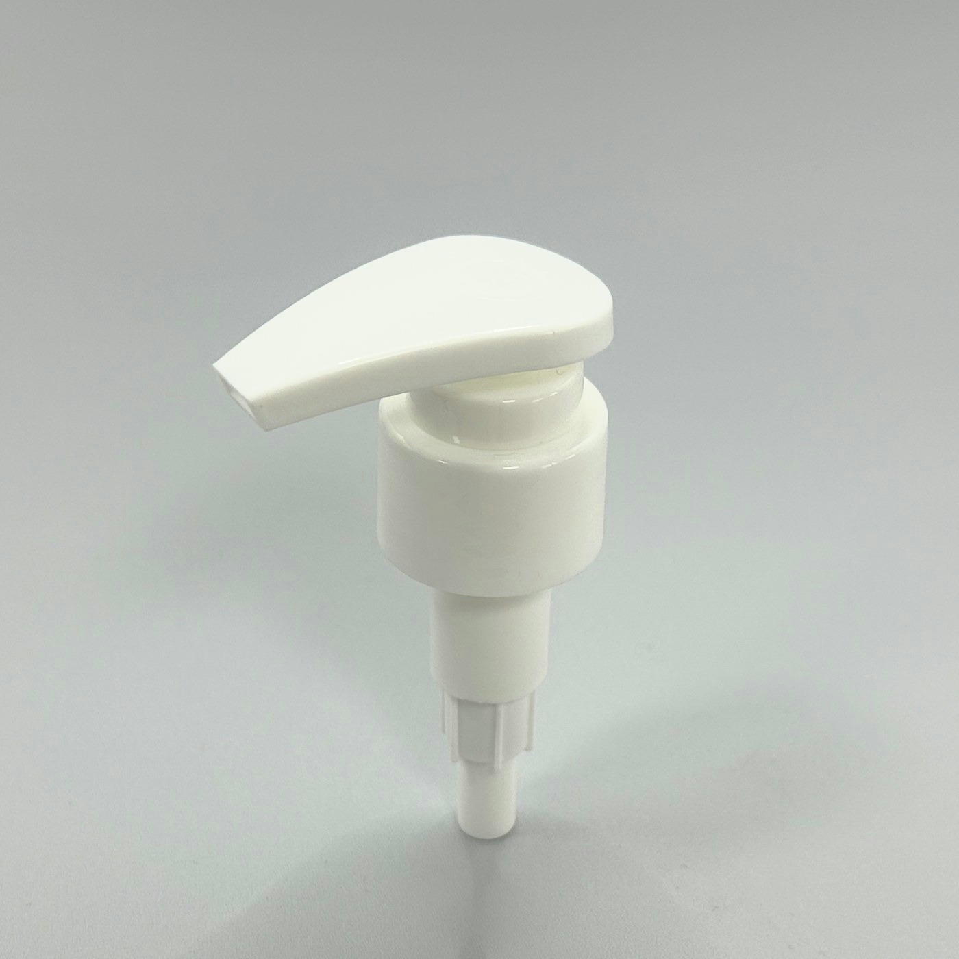 24/410 1.5cc Screw Lotion Pump for Liquid Soap