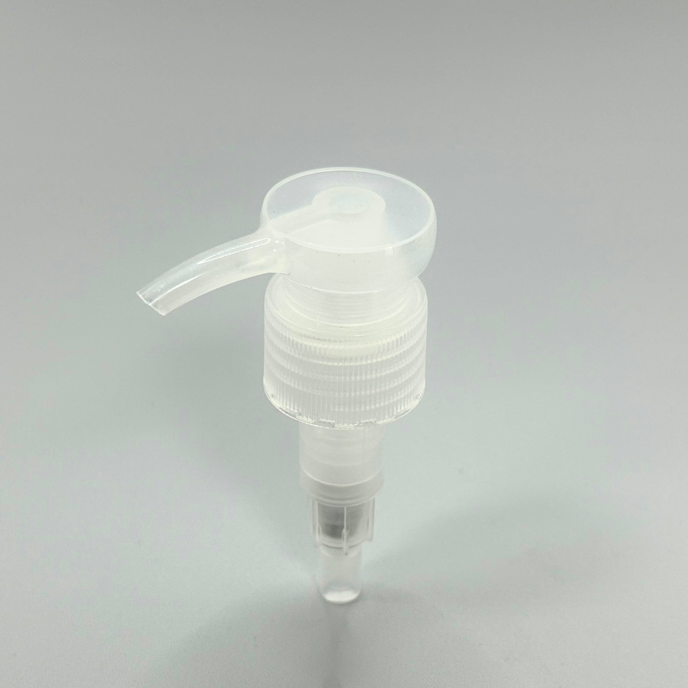 24/410 1.5cc Long Nozzle Screw Lotion Pump for Massage Oil