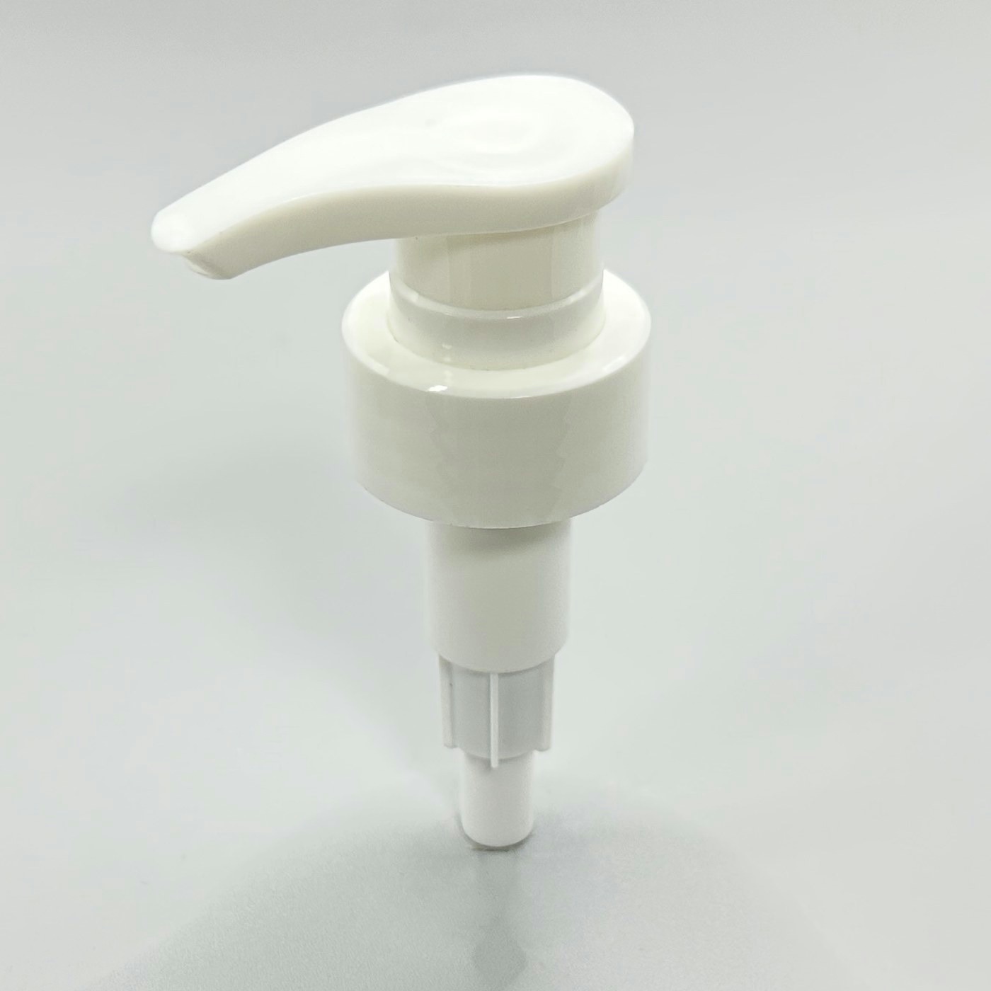 30/410 4cc Shampoo Pump for Hair Conditioner