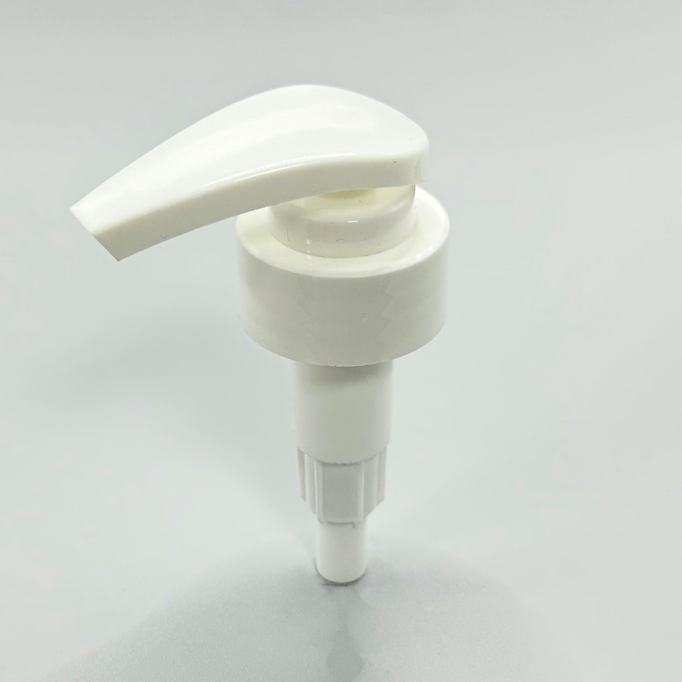 33/410 4cc Shampoo Pump for Hair Mask